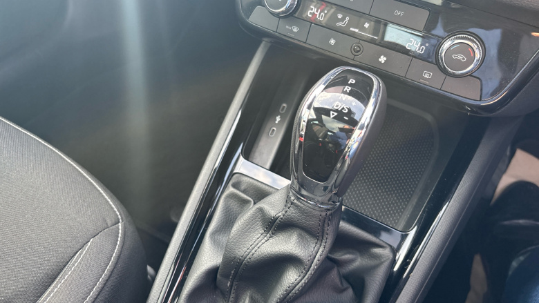 Skoda Kamiq 1.5 TSI Monte Carlo 5dr DSG Petrol Hatchback